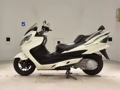 Suzuki SKYWAVE 250S-3  с аукциона в Японии