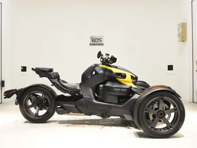 Other KANNA BLUR I CAR 900 лот № 7694 оценка 5  с аукциона в Японии