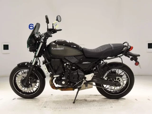 Kawasaki Z650RS