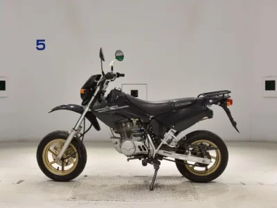 Honda XR100 MOTARD