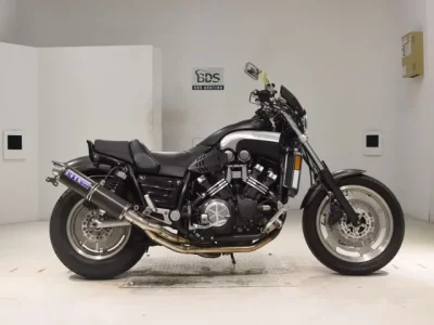 Yamaha V-MAX  с аукциона в Японии