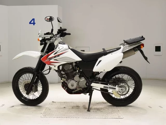 Honda XR230 MOTARD