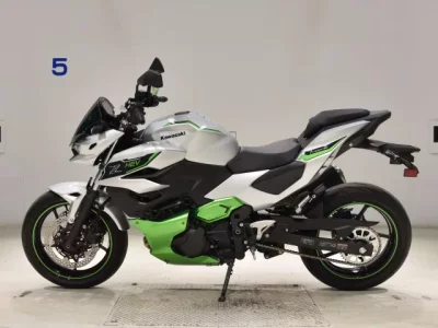 Kawasaki Z7 HYBRID