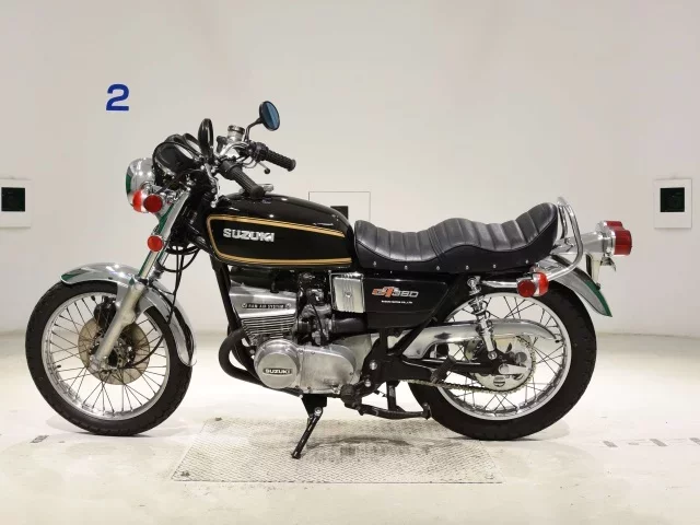 Suzuki GT380