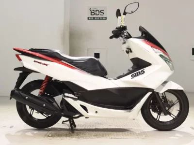 Honda PCX125-2