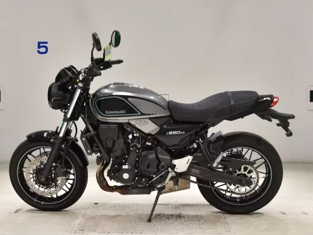 Kawasaki Z650RS
