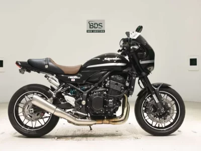 Kawasaki Z900RSKAFE