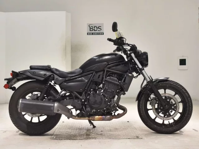 Kawasaki ELIMINATOR 400-3