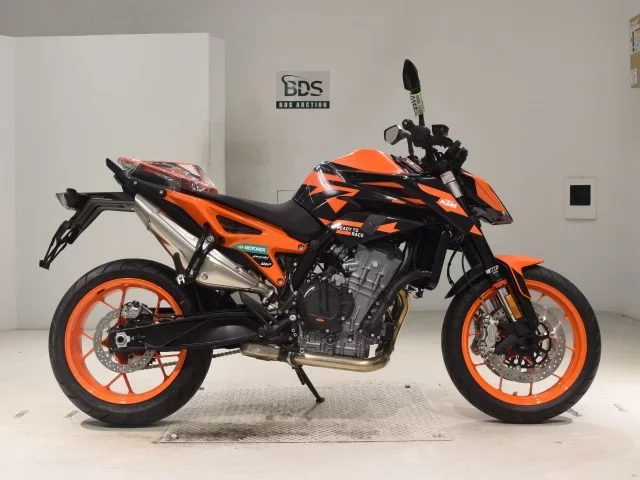 Other KTM890 DUKE GP лот № 0255 оценка 8  с аукциона в Японии