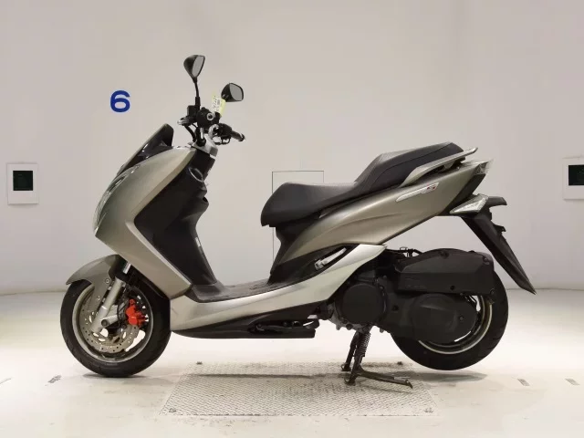Yamaha MAJESTY 155S