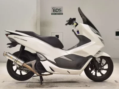 Honda PCX150-3