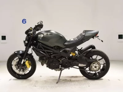 Ducati DUCATI MONSTER 1100 EVO  с аукциона в Японии