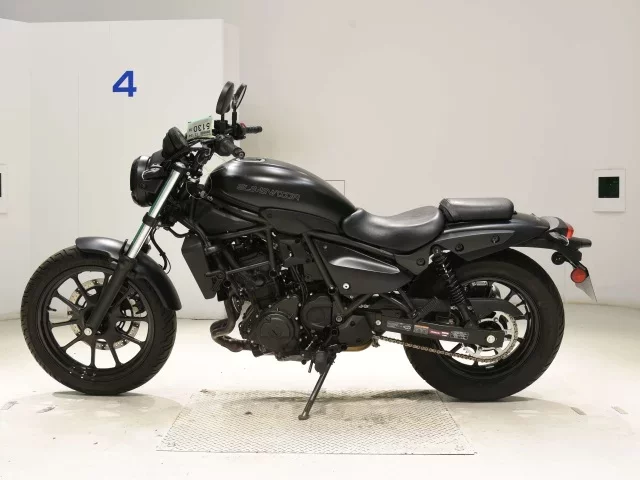 Kawasaki ELIMINATOR 400-3