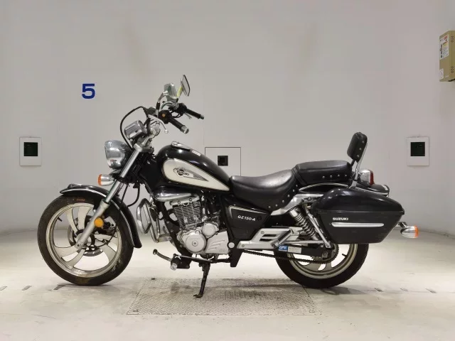 Suzuki GZ150-A