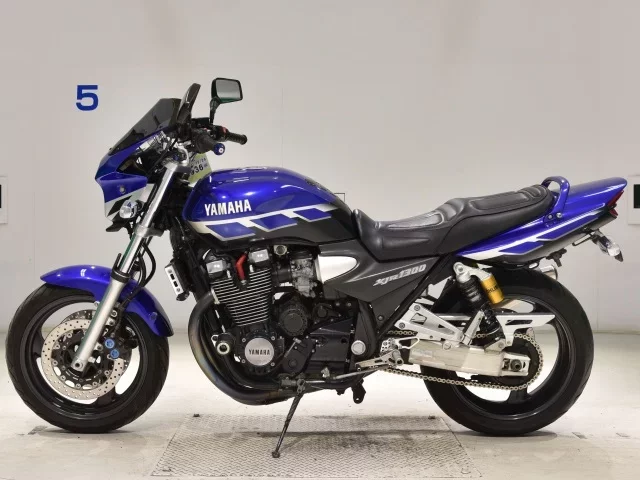 Yamaha XJR1300
