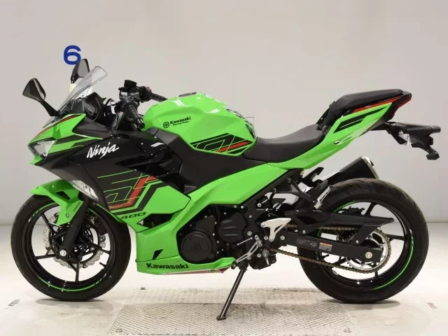 Kawasaki NINJA400-2