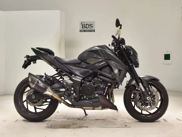 Suzuki GSX-S750 лот № 2905 оценка 4  с аукциона в Японии