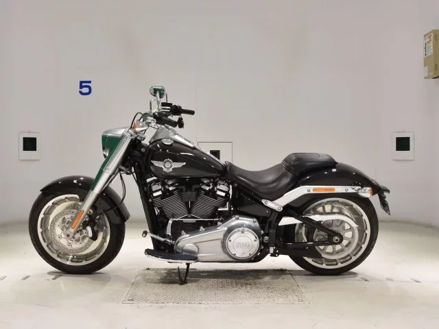 Harley-Davidson HARLEY FLFBS1870
