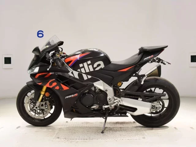 Aprilia APRILIA RSV4 1100FAKUTO