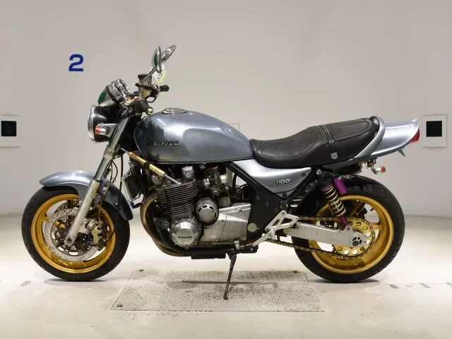 Kawasaki ZEPHYR1100