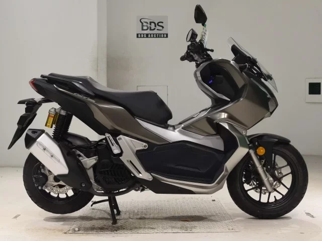 Honda ADV150