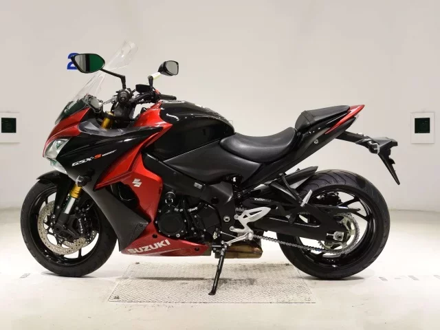 Suzuki GSX-S1000F