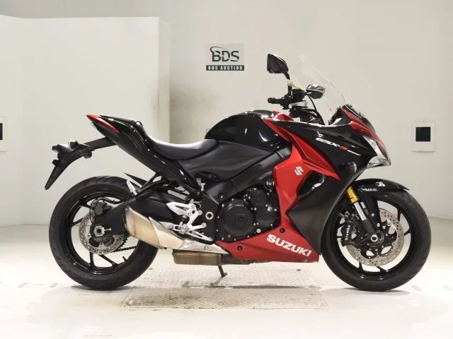 Suzuki GSX-S1000F лот № 2871 оценка 4  с аукциона в Японии