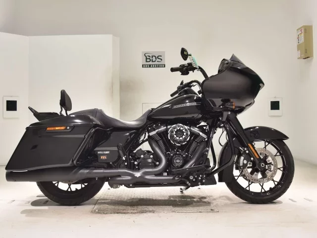 Harley-Davidson HARLEY FLTRXS1870 лот № 0219 оценка 5  с аукциона в Японии