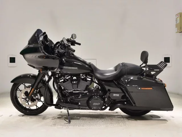 Harley-Davidson HARLEY FLTRXS1870