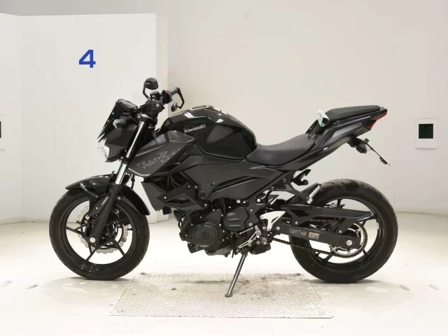 Kawasaki Z400