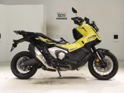 Honda X-ADV750-2