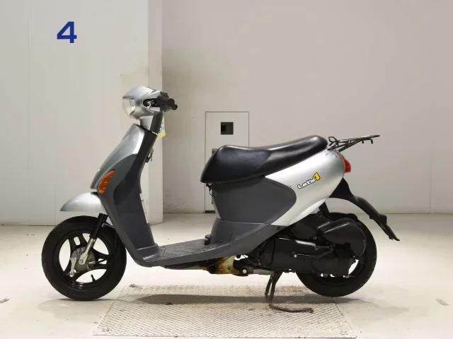 Suzuki LET S4