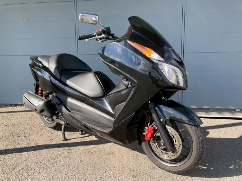 Honda FORZA
