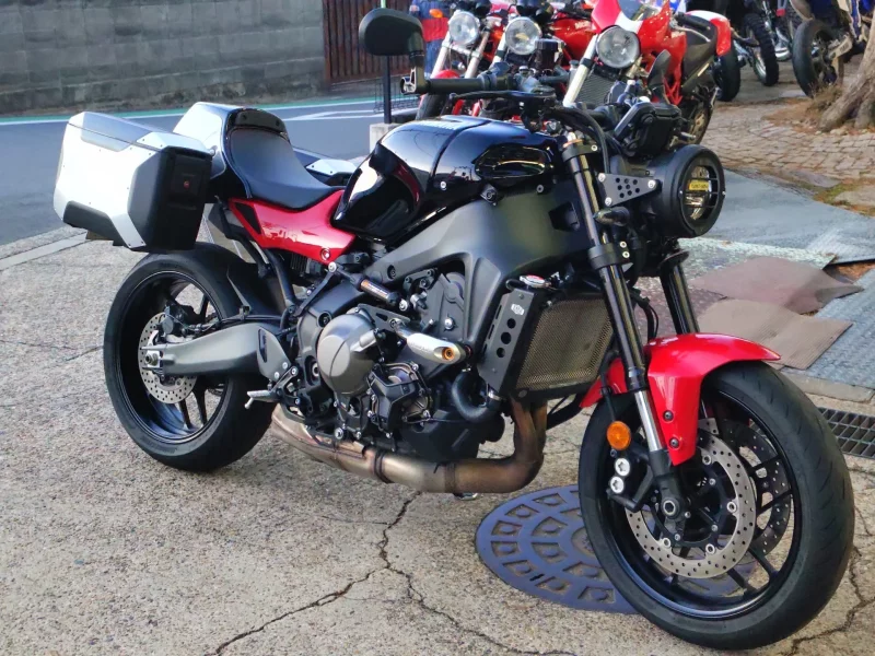 Yamaha XSR900