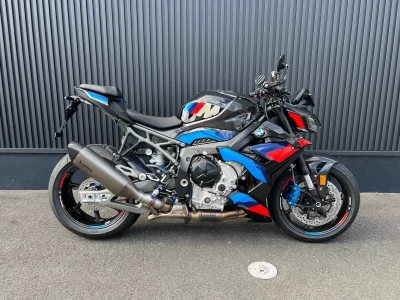 BMW BMW M1000R