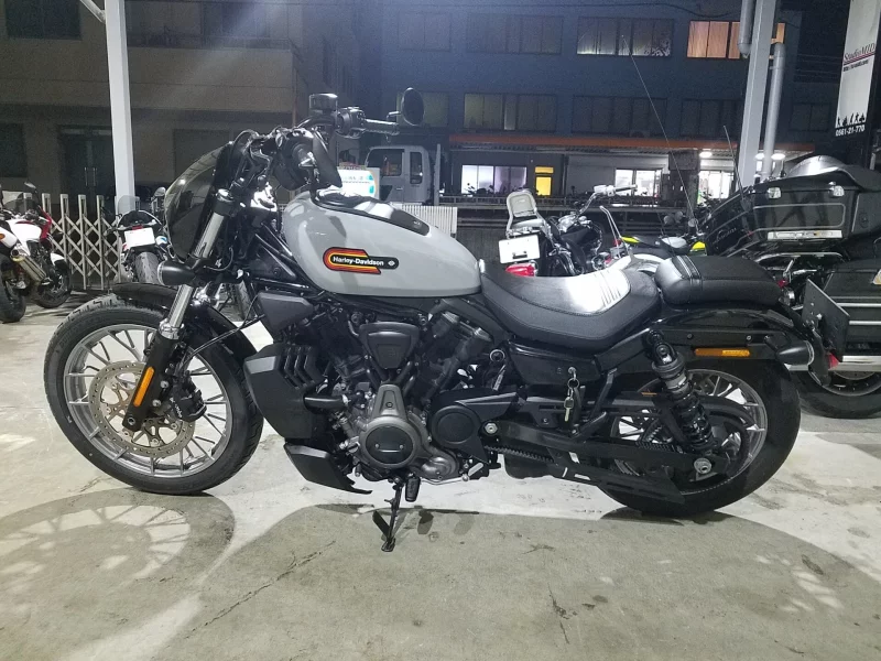 Harley-Davidson HARLEY RH975S NIGHT STAR