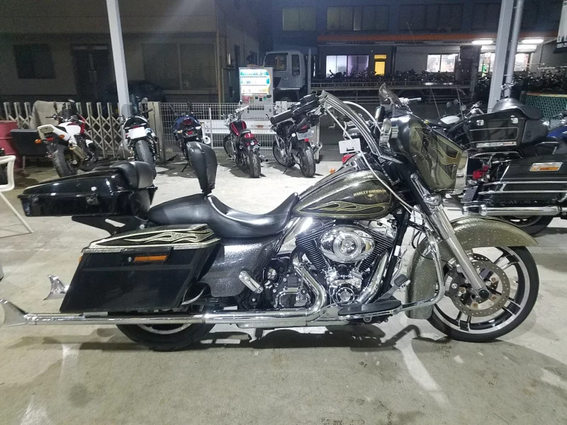 Harley-Davidson HARLEY FLHX1580