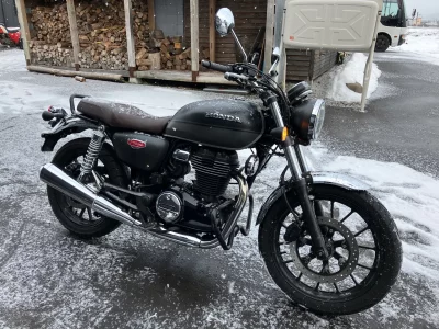 Honda ASH NESUCB350  с аукциона в Японии
