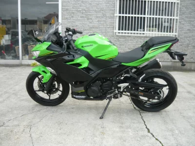 Kawasaki Ninja 400 KRT ED  с аукциона в Японии