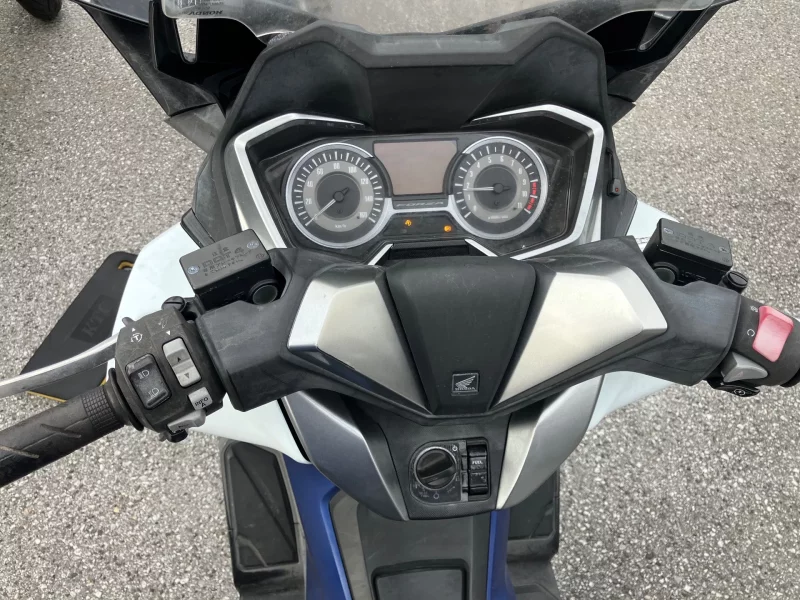 Honda FORZA 250