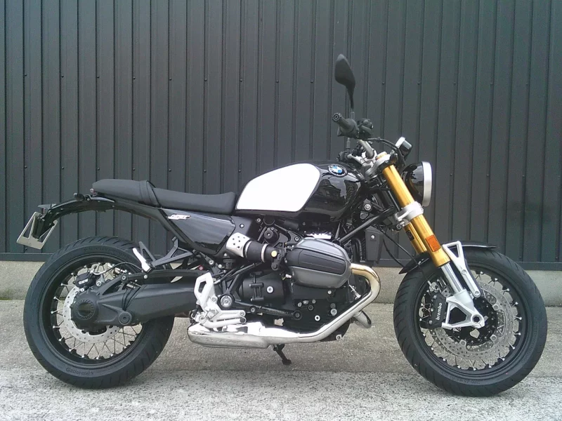 BMW  R12 nineT лот № 02070 оценка 8  с аукциона в Японии