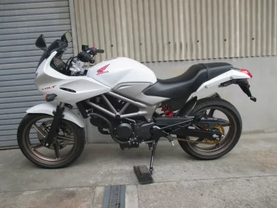 Honda VTR250F