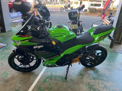 Kawasaki Ninja 400 лот № 00119 оценка 4  с аукциона в Японии 2
