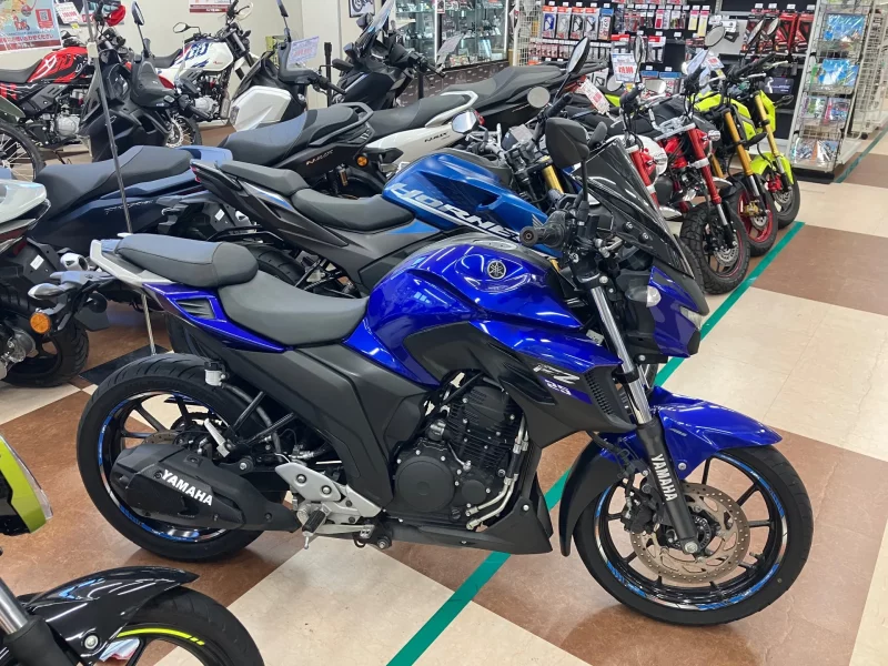 Yamaha FZ25