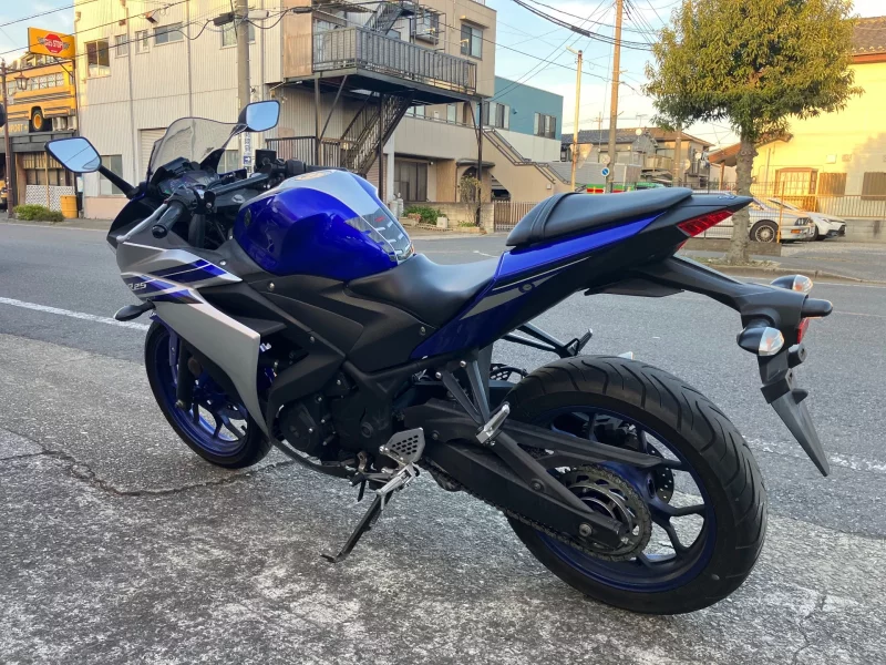 Yamaha YZF-R25 лот № 02229 оценка 4  с аукциона в Японии