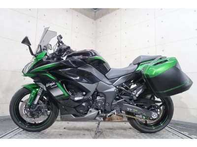 Kawasaki Ninja 1000SX лот № 00297 оценка 4  с аукциона в Японии 2
