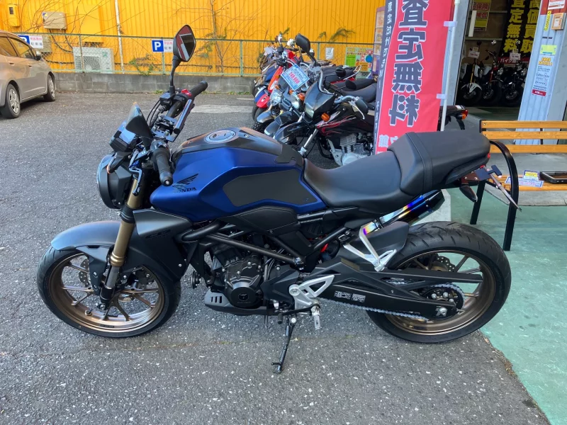 Honda CB250R