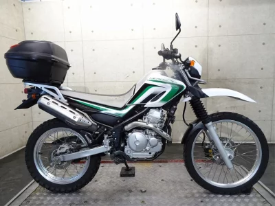 Yamaha SEROW 250