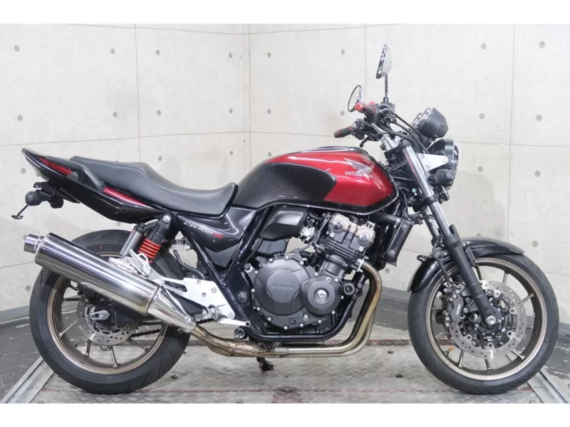 Honda CB400SFV-4ABS лот № 00341 оценка 4  с аукциона в Японии