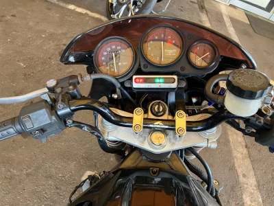 Kawasaki ZXR400